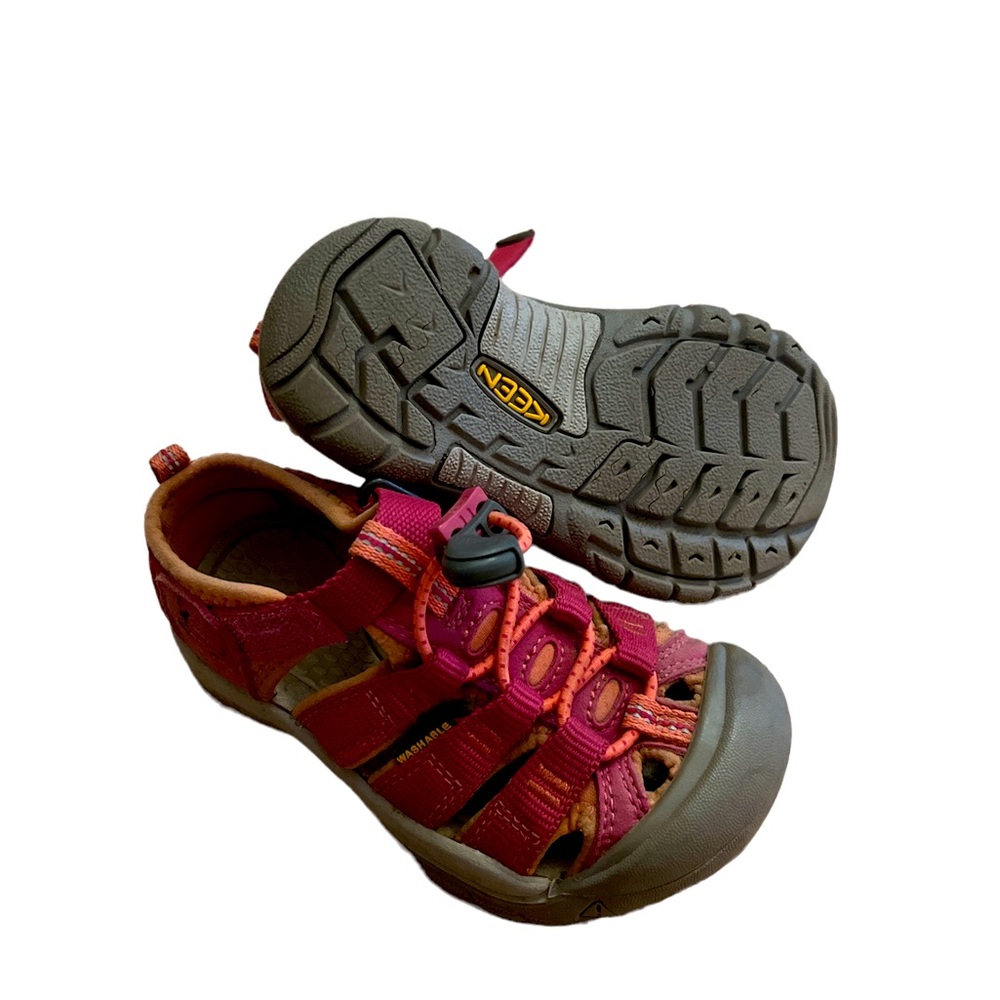Girls Keen sandals size 9